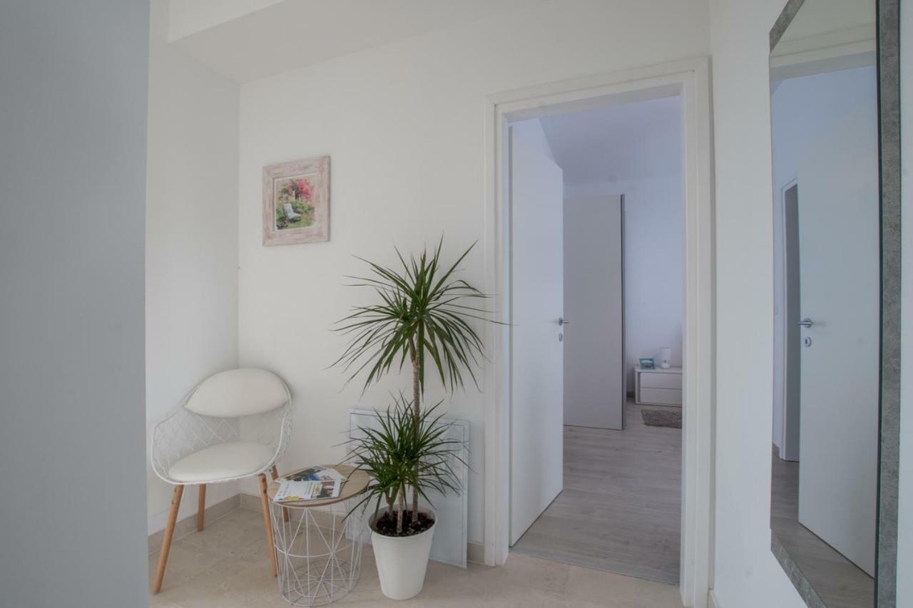 Villa Selest Умаг Екстериор снимка